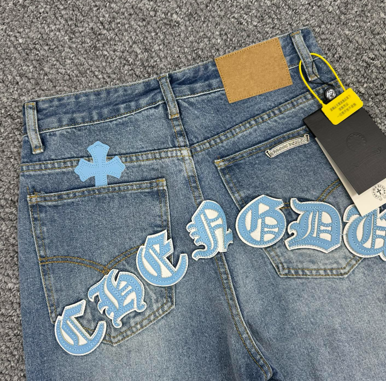 Blue Patch Denim Jeans – Distressed Streetwear Fit