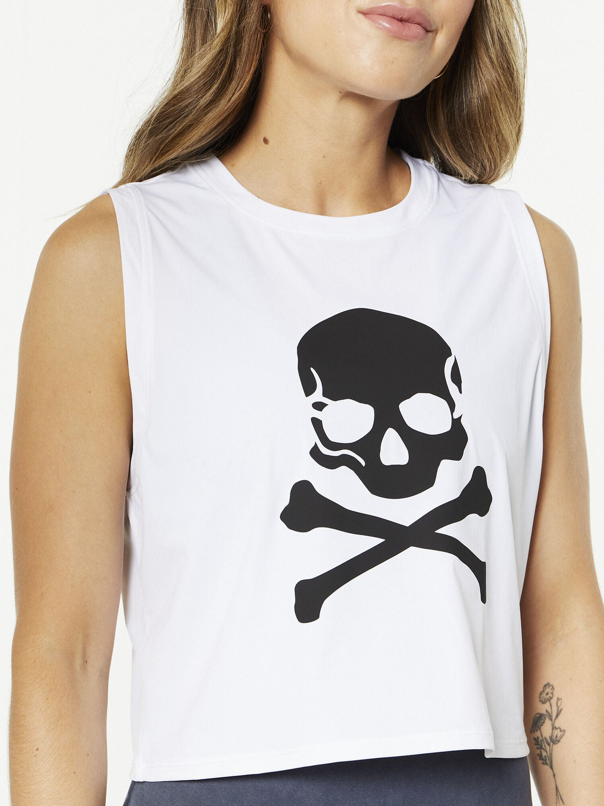 WHITE RENEE TANK BLACK SKULL