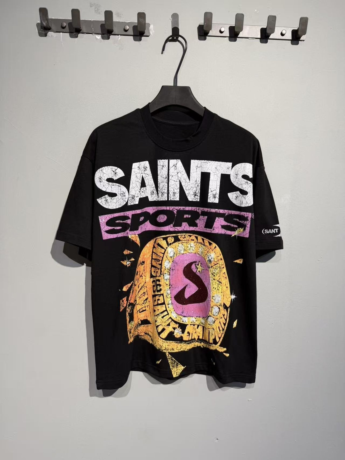 SAINT Sports Crest Graphic Short-Sleeve T-Shirt