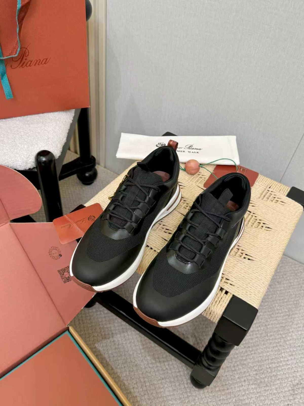 Loro Piana Black Leather Low-Top Sneakers