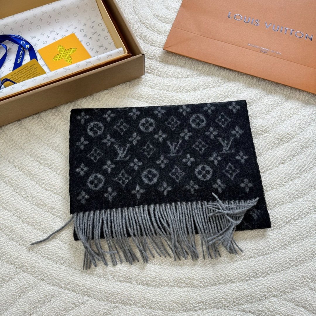 Louis Vuitton Reversible Monogram Fringed Scarf