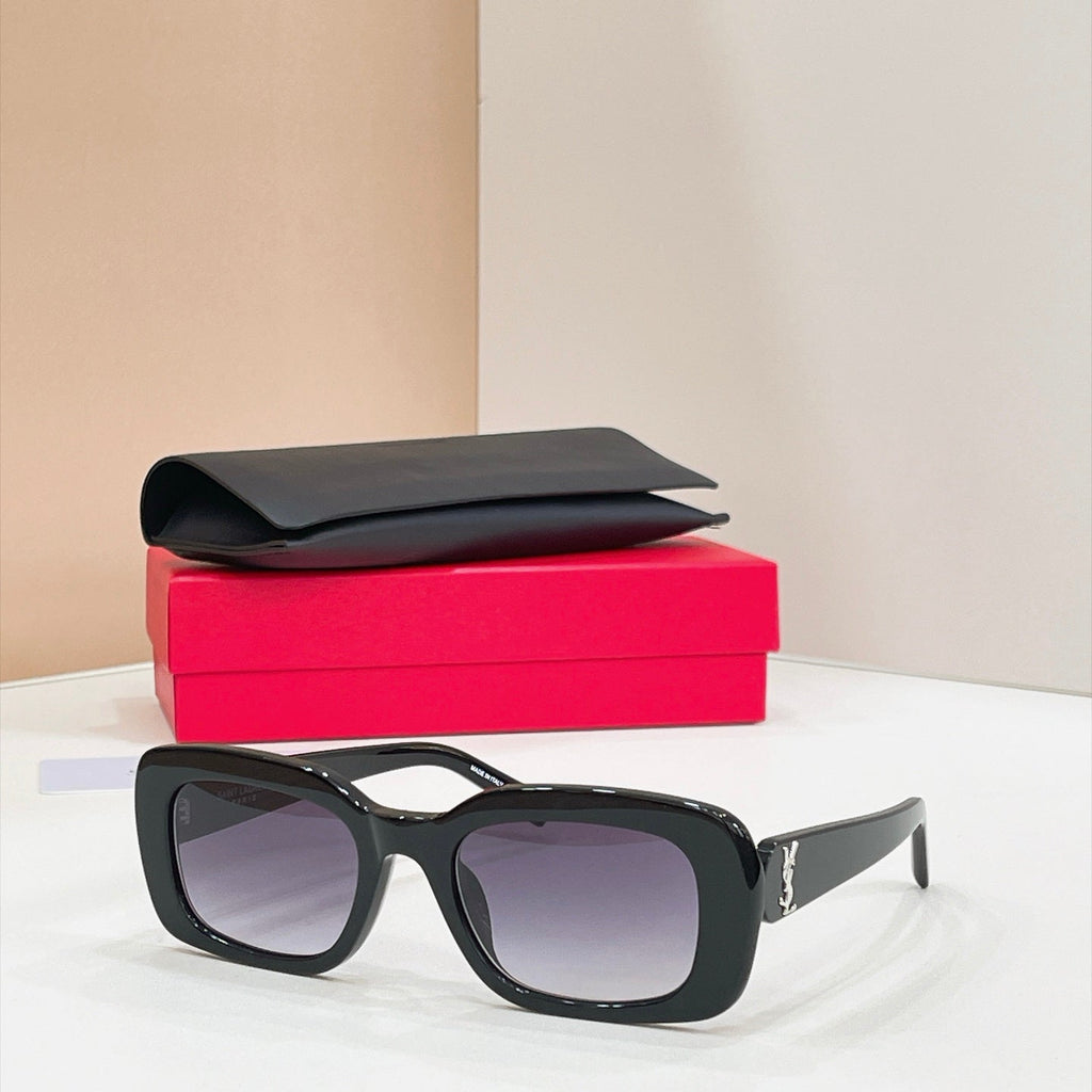 Saint Laurent Sunglasses – SL M130